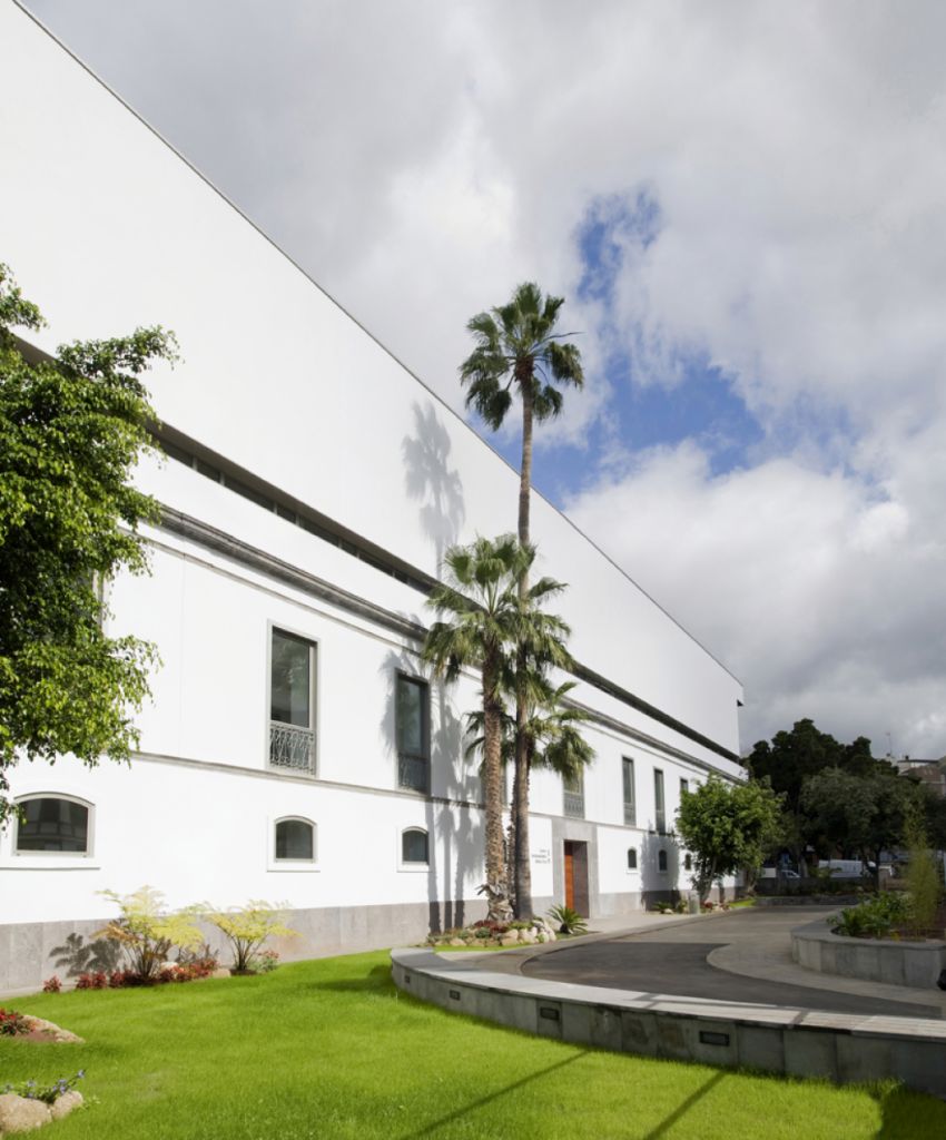 Centro Sociosanitario - Antiguo Hospital Militar